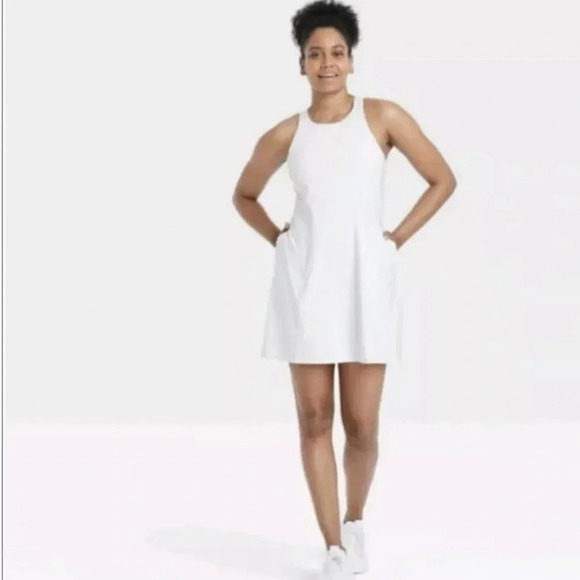 All in Motion Women's Size XXL Tennis Dress White Skorts Lined, Padded Top - Picture 7 of 10